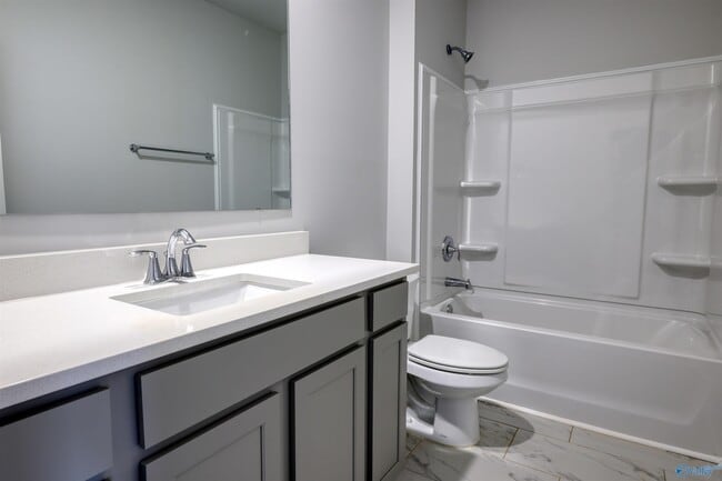 Photo - 12392 Whitcomb Cir