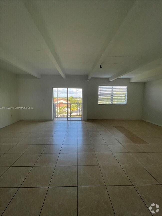 Building Photo - 8950 NE 8th Ave Unit 504 Rental