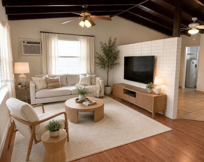 Photo - 262 SW 9th St Unidad 1