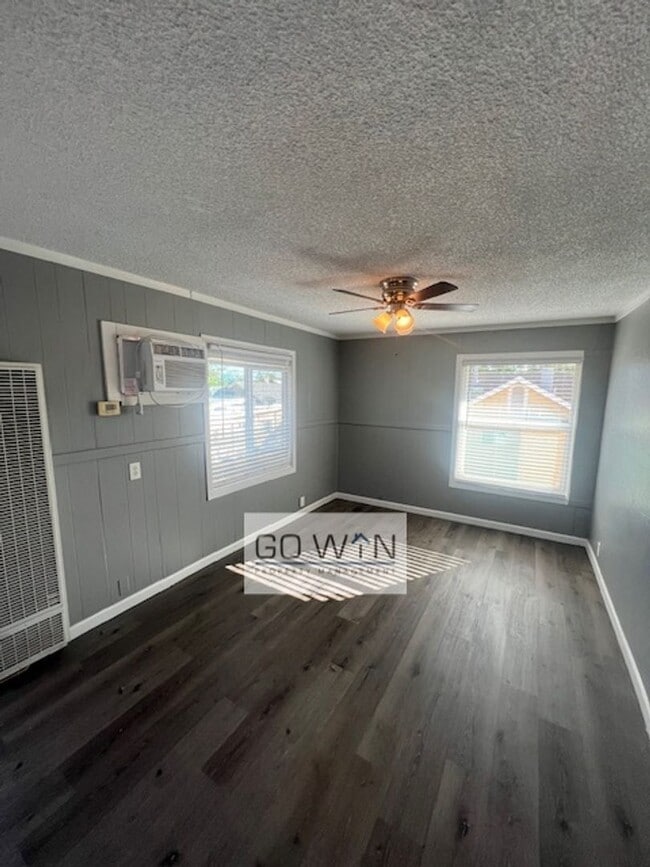 Photo - 1836 E Harvard St Unit C