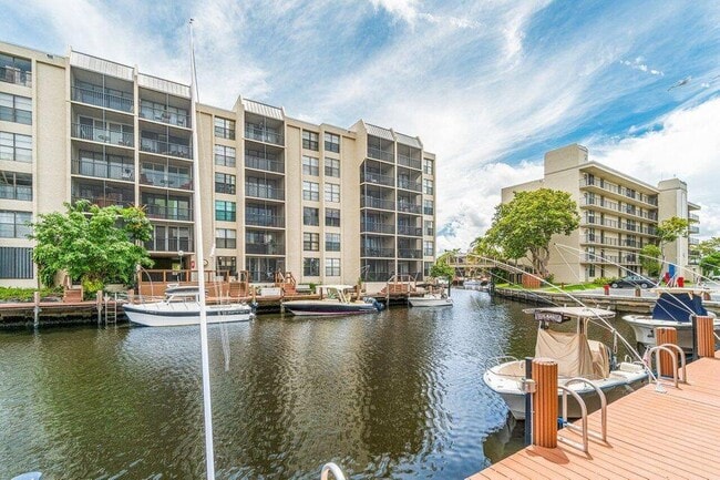 Photo - 8 Royal Palm Way Unit 2060