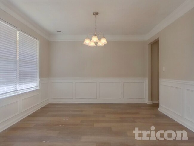 Photo - 63 Shadowhill Ct