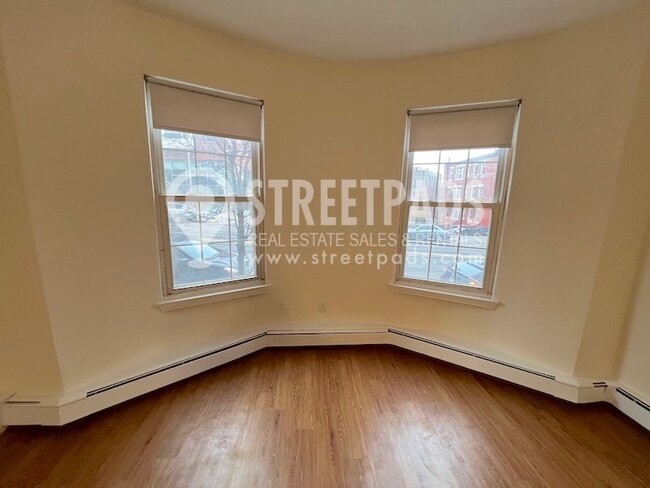 78 S Huntington Ave Unidad 1