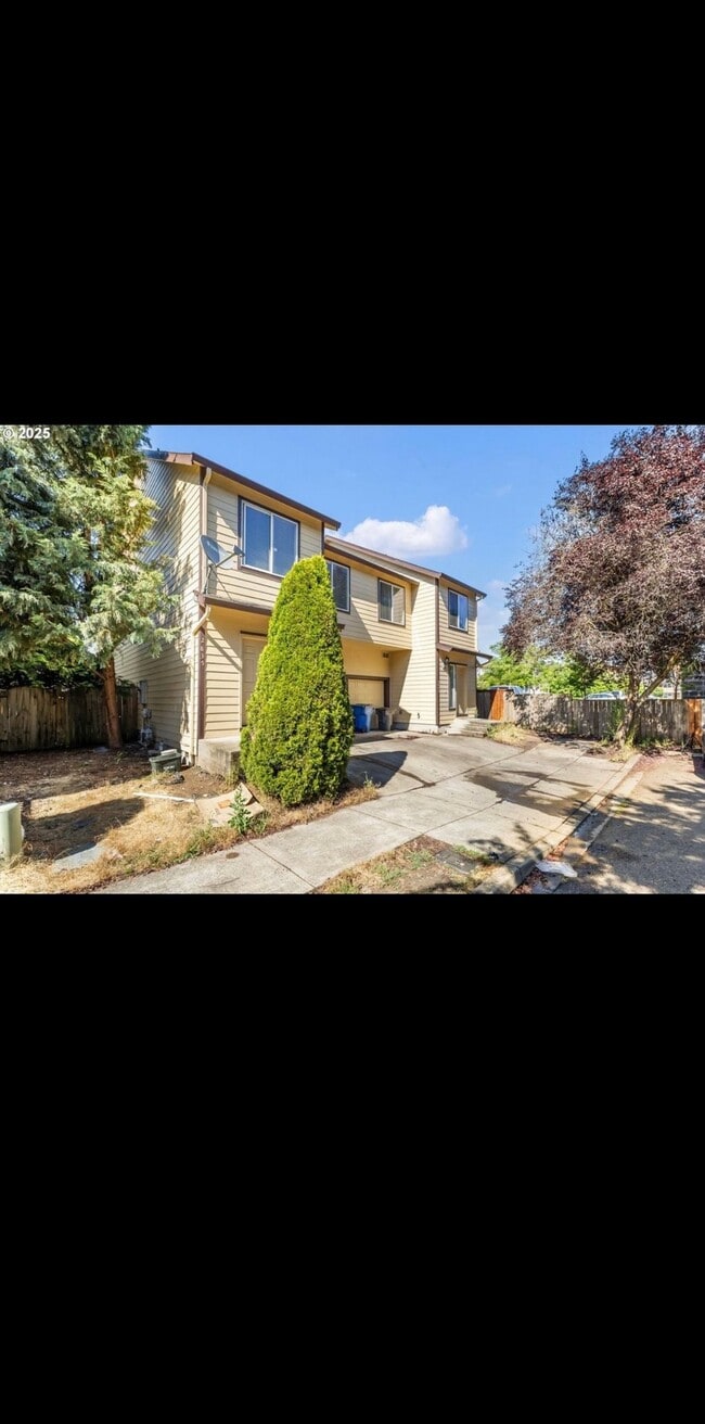 Photo - 2833 NE Stapleton Rd