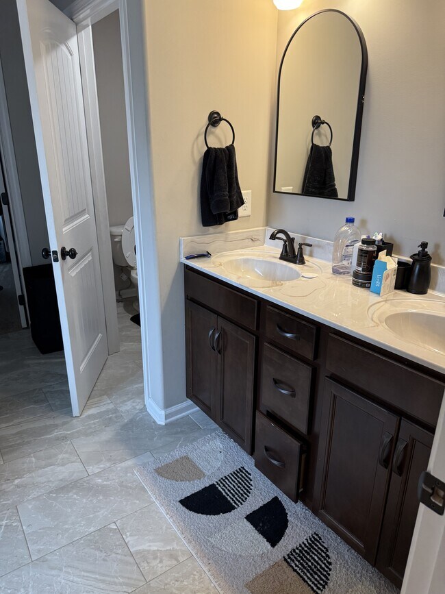 Photo - 206 Elwell Rd