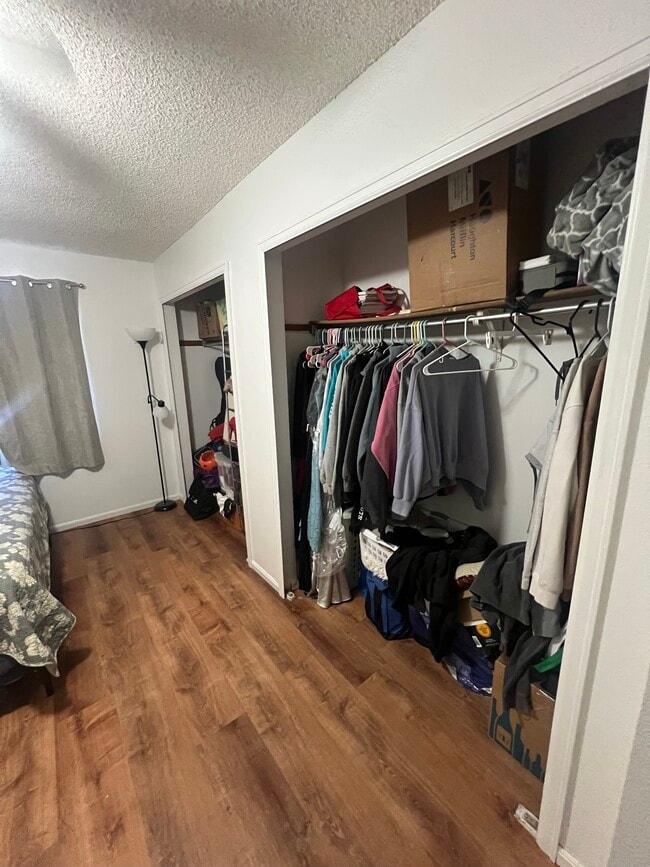 Photo - 2840 W 21st St