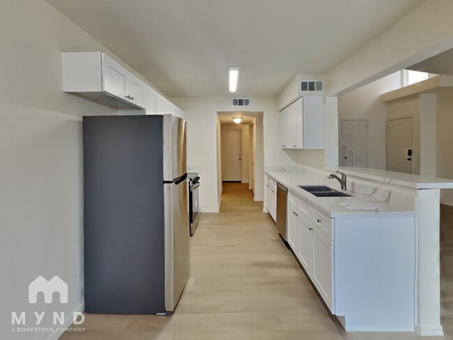 Photo - 5945 E Nance St