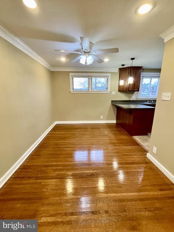 Photo - 119 E 11th Ave