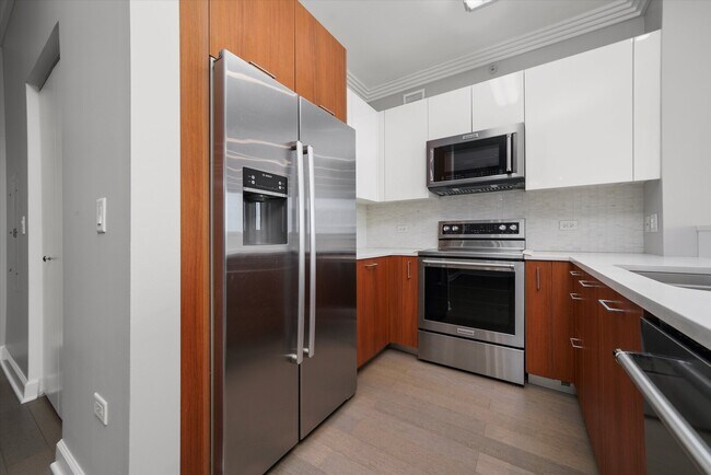 Photo - 1901 S Calumet Ave Unidad 606