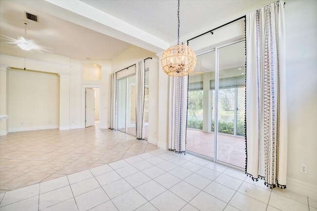 Photo - 2 Bedroom Plus Den/Office Home - Relaxing Pond View and Pet Friendly