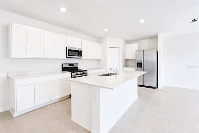 Photo - 371 ARTEMIS St