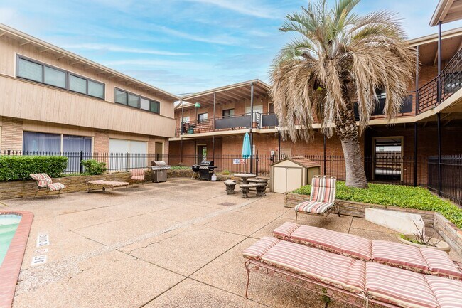 Photo - 3809 N Braeswood Blvd Unit 9
