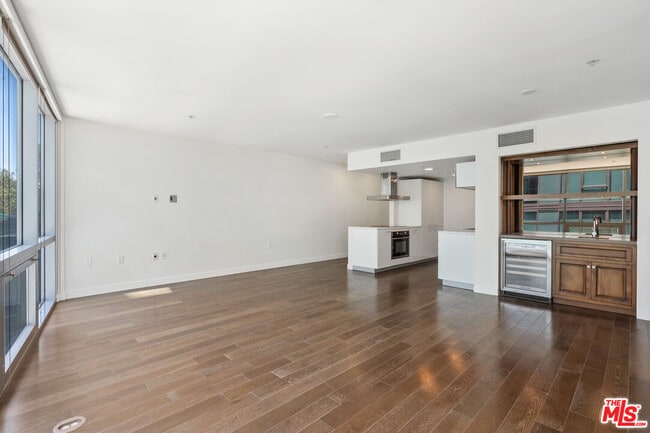 Photo - 901 Flower St Unit 601