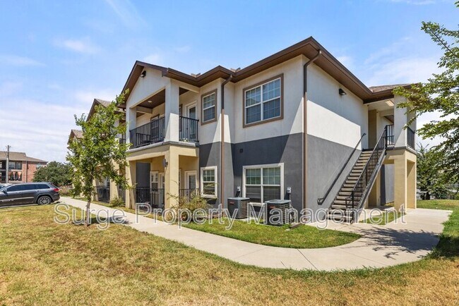 Photo - 13609 Pinnacle Cir W Unidad Apt 1207