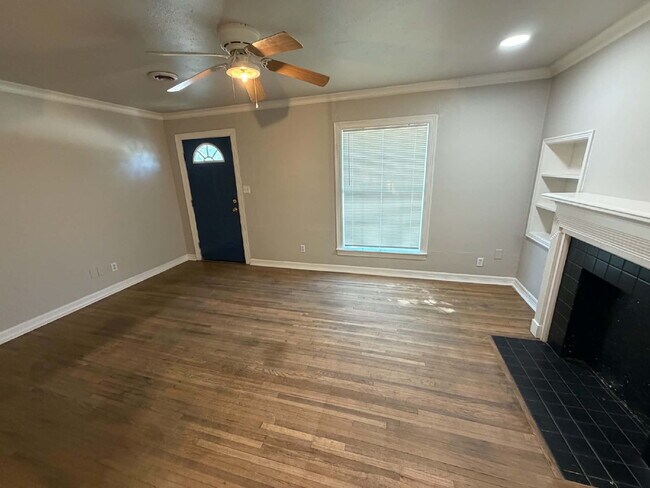 3 Bed, 1 Bath, 2 Car Garage on Corner Lot in Midtown