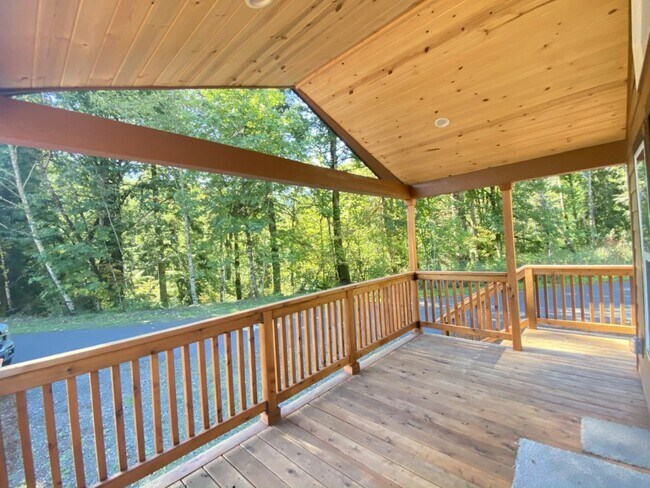 Photo - 65000 US-26 House