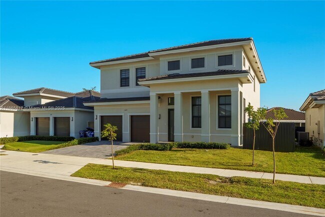 Photo - 14425 SW 13th Terrace