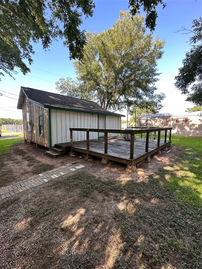 Building Photo - 2447 Precinct Line Rd Rental