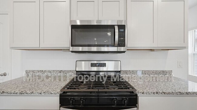 Photo - 255 Granary Dr