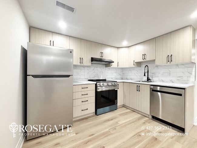Building Photo - Spacious 3-Bedroom Basement Apartment with In-Unit Laundry – Hamilton Unit 2