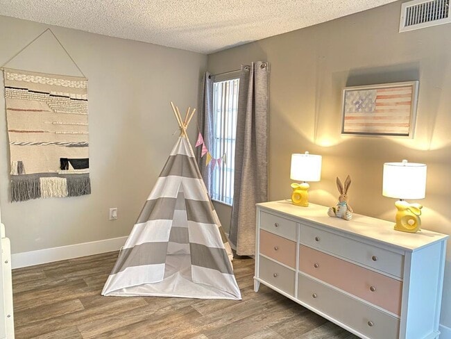 Photo - The Landings at Pembroke Lakes