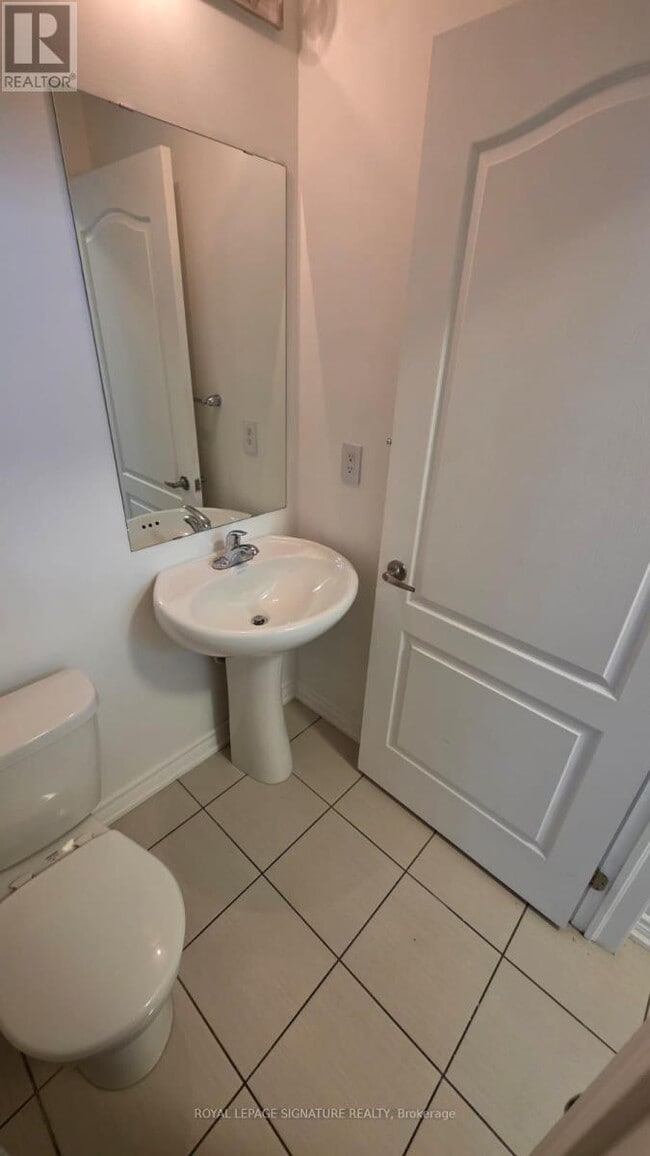 Photo - 11 Applewood Ln