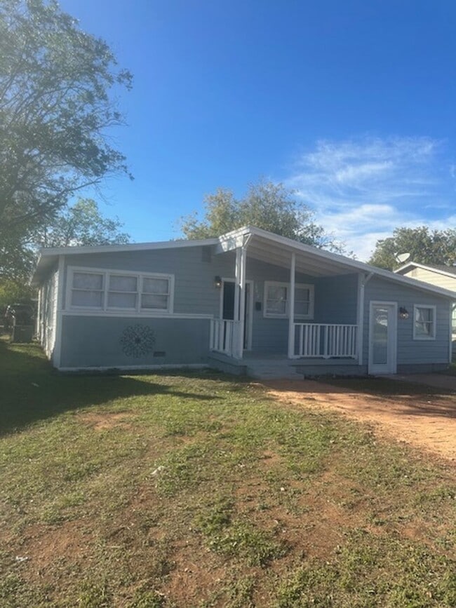 Photo - 842 South St