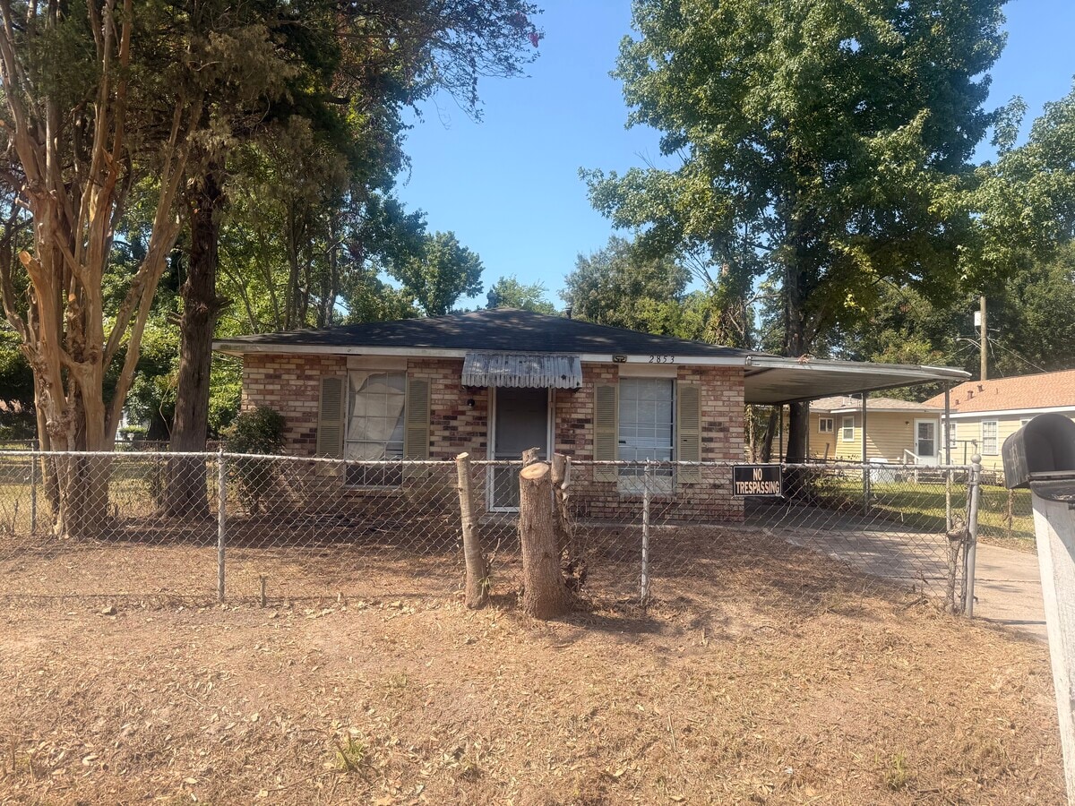 Photo - 2853 Wren St
