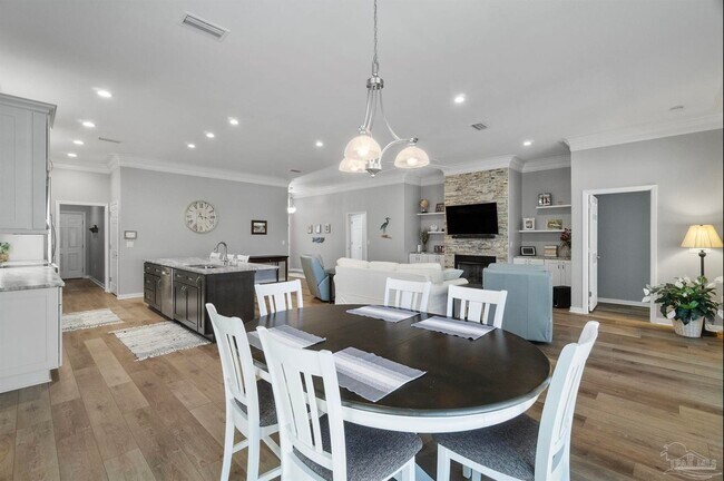 Photo - 4062 Oak Pointe Dr