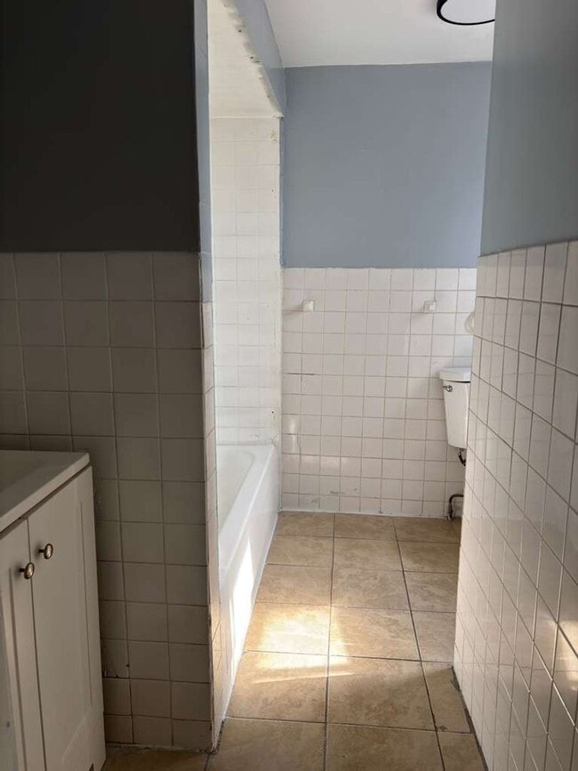 Photo - 76 Godwin Ave Unit 1