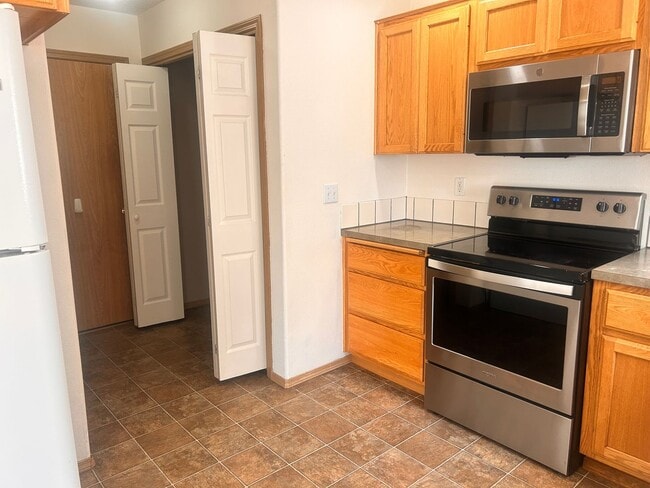 Photo - Spacious 3-Bedroom Home with Full-Size Garage & Private Backyard in Battle Ground!