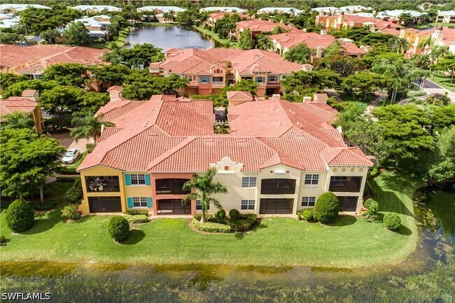 8600 Via Rapallo Dr Unit 204