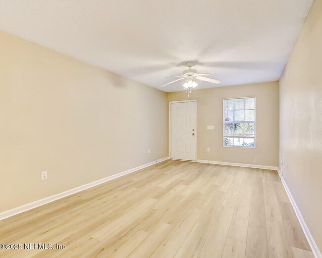 Photo - 8448 Kona Ave