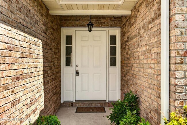 Photo - 490 Hillside Dr