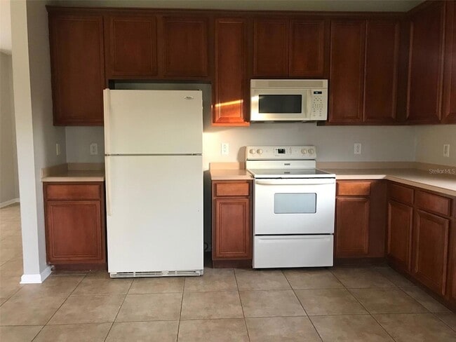 Photo - 420 Moss View Cir