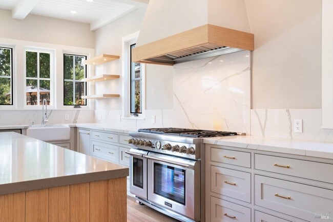 Photo - 1508 Spring St