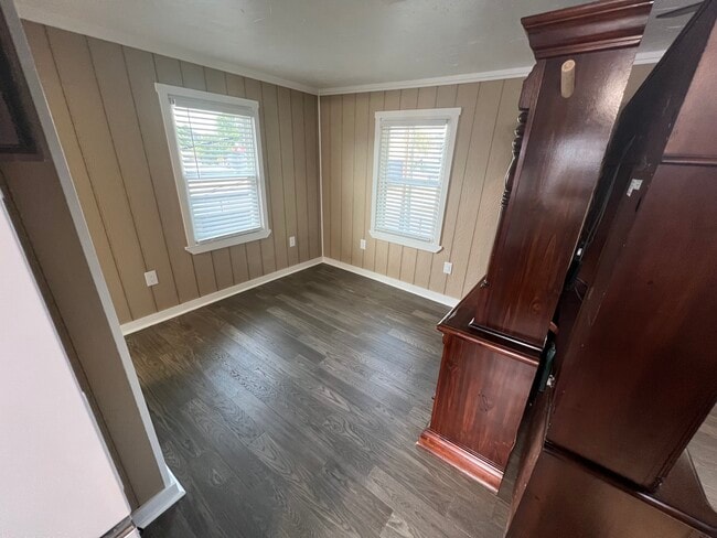 Photo - 2210 Broadway St Unit Garage apartment