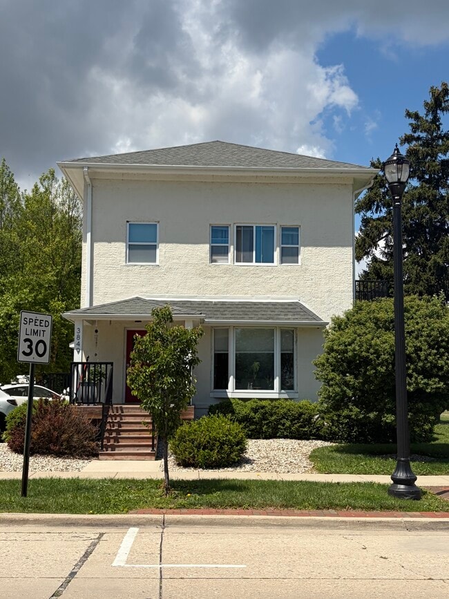 Photo - 3949 S Packard Ave