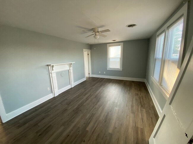 Photo - 2009 Kilby Ln