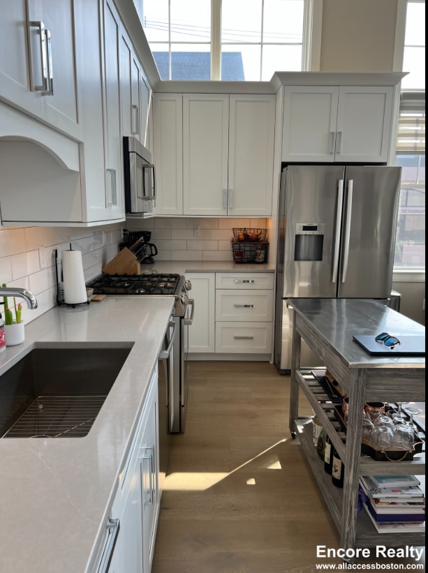 Building Photo - 381 Highland Ave Unit 353-101