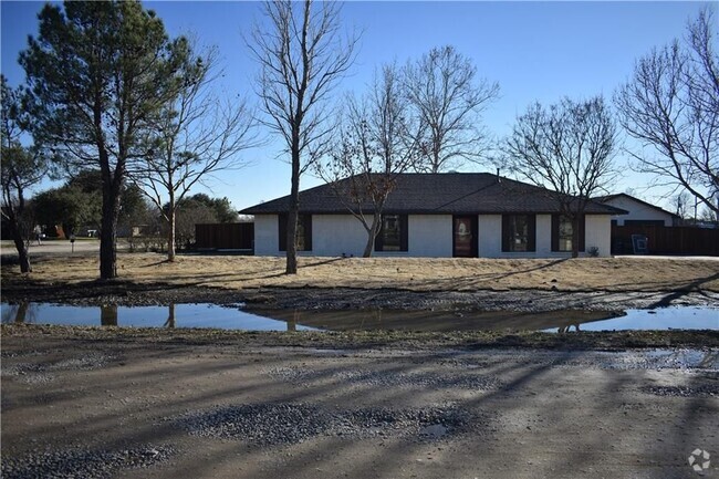 Building Photo - 10551 Rosebud Ct Rental