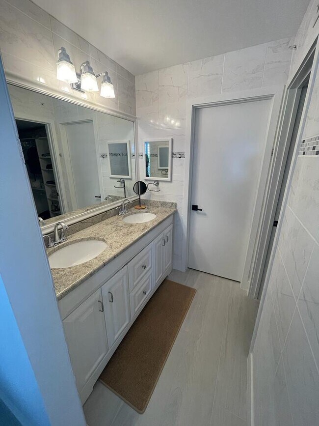 Photo - 3870 N Hwy A1A Unit 102