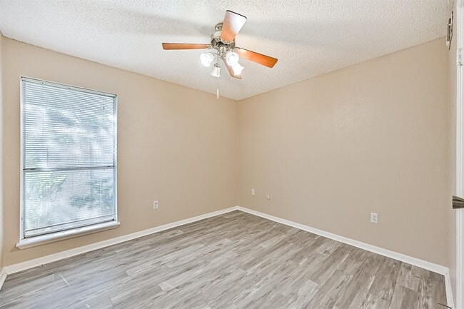Building Photo - 260 El Dorado Blvd Unit 2008