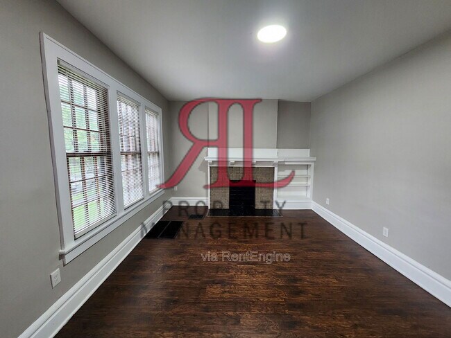 Photo - 644 S Champion Ave