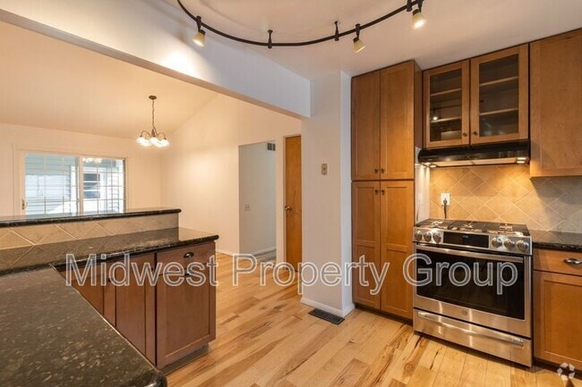Building Photo - 3110 N Waterford Dr Rental
