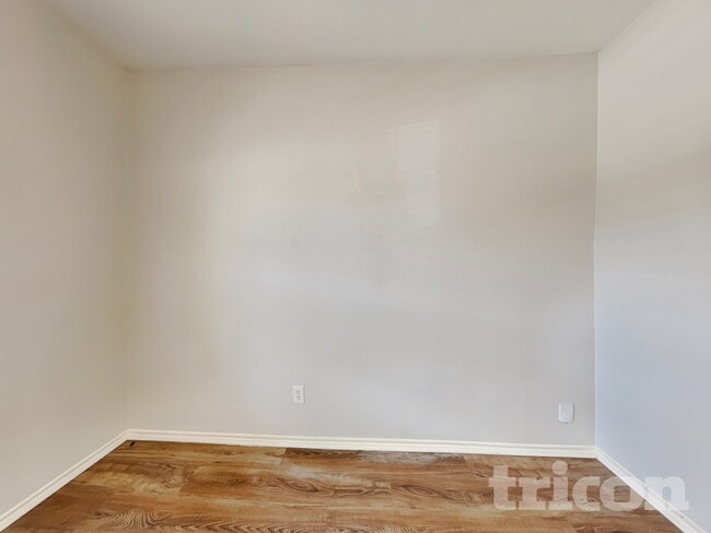 Photo - 1525 Trent Dr