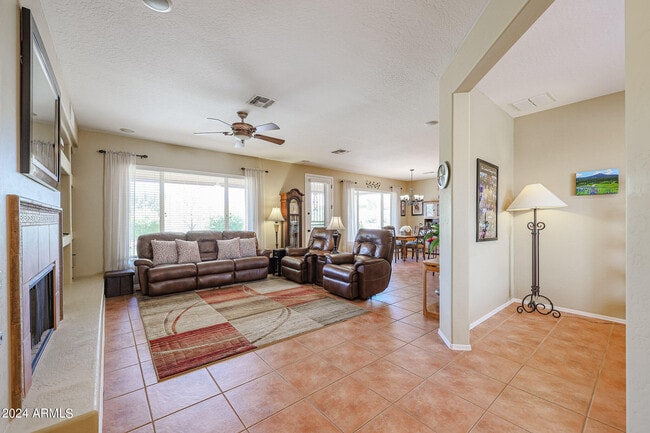 Photo - 13755 W Nogales Dr