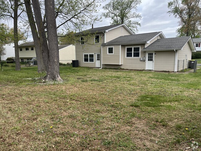 Building Photo - 21 Ardmore Rd Rental