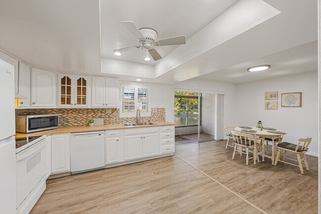 Photo - 413 Blue Jay Ln Unit 413