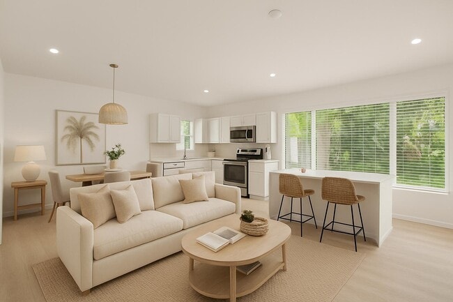 Photo - 121 S Lake Dr